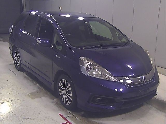 55208 Honda Fit shuttle GP2 2014 г. (Honda Nagoya)